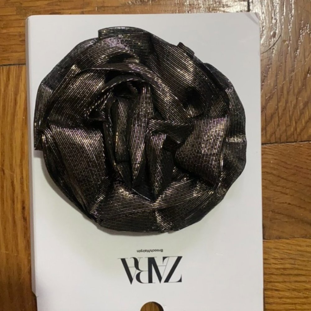 NWT ZARA SILK BLEND FLORAL BROOCH BLACK - Picture 5 of 5